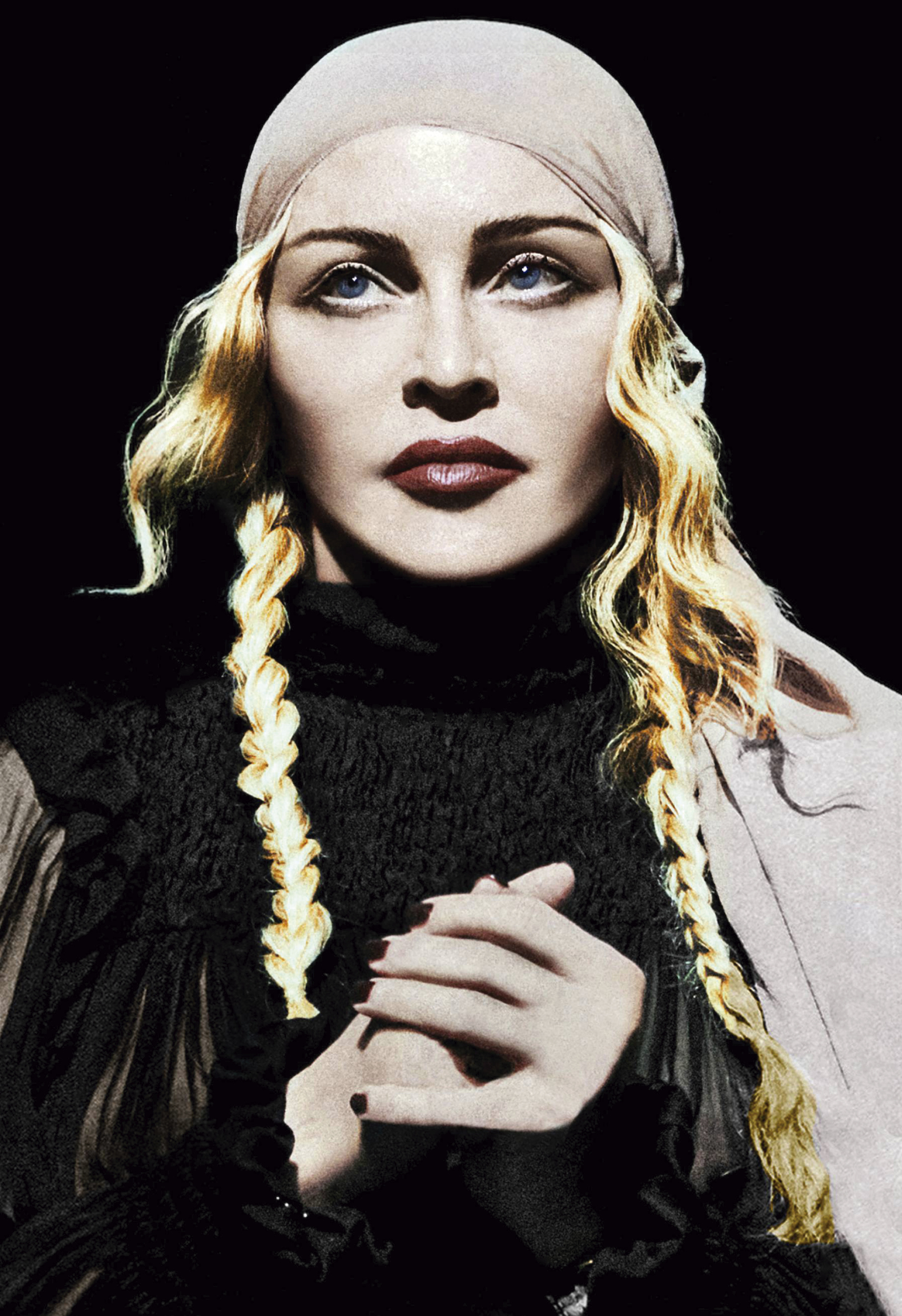 ED25_CAPA_MADONNA