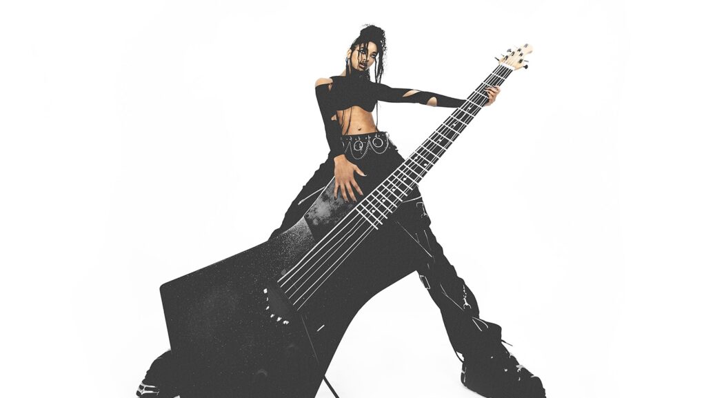Em seu quarto álbum de estúdio, WILLOW mostra ao mundo a construção sonora e conceitual que, gradualmente, traz o pop punk de volta aos holofotes do cenário mainstream.
